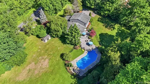 985 Craigville RD, Chester, NY 10918