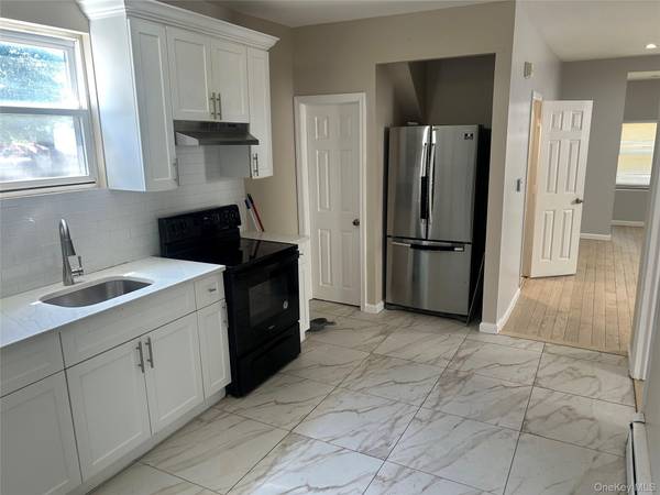 3708 Dyre AVE, Bronx, NY 10466
