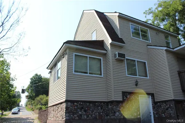 58 Pleasant ST, Monticello, NY 12701