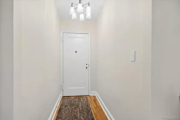 90 Bryant AVE #2B- Dorset, White Plains, NY 10605
