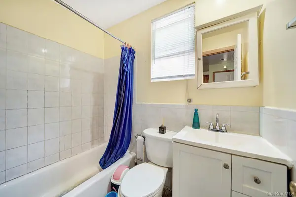 2363 Gleason AVE, Bronx, NY 10462