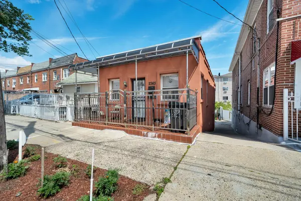 2363 Gleason AVE, Bronx, NY 10462