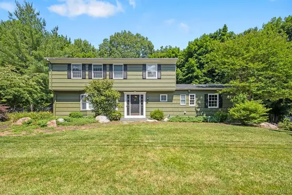 21 Ardsley DR, New City, NY 10956