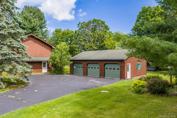128 Hall RD, Grahamsville, NY 12740