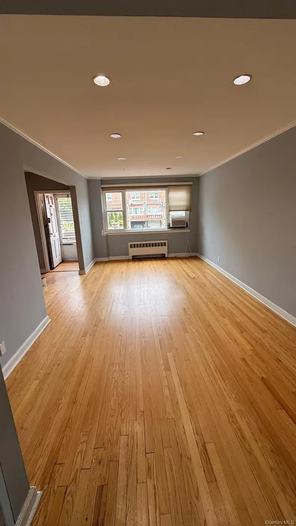 140-45 69th AVE, Kew Garden Hills, NY 11367