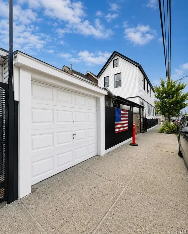12720 95th AVE, Richmond Hill, NY 11419