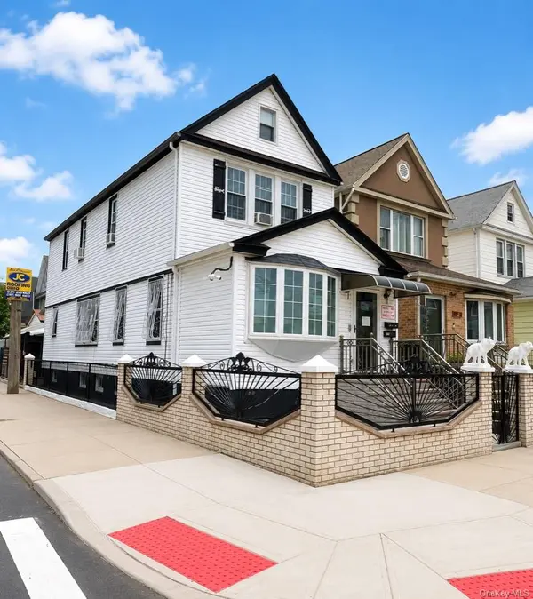 12720 95th AVE, Richmond Hill, NY 11419