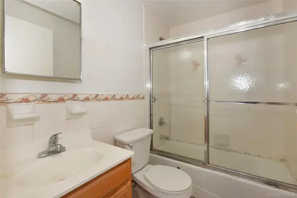133-38 Avery AVE #3FA, Flushing, NY 11355
