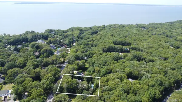 18 Bay View RD, Southampton, NY 11968