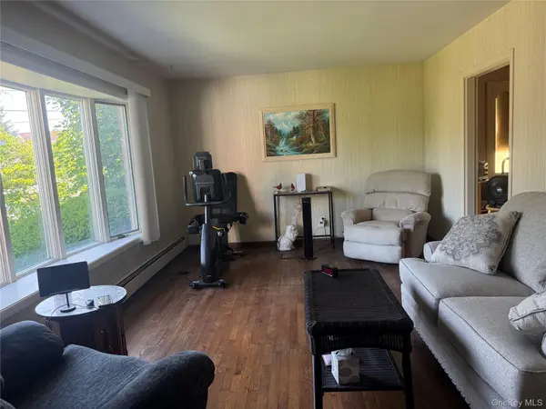 939 Steele BLVD, Baldwin, NY 11510