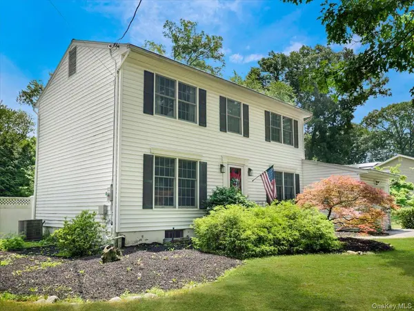 44 Oriole ST, Pearl River, NY 10965