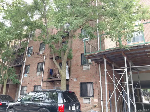 724 E 221st ST #2A, Bronx, NY 10467