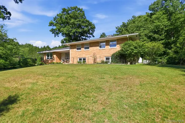 16 Buena Vista PT, Glen Spey, NY 12737