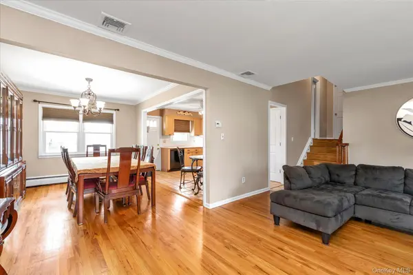 2832 Court ST, North Bellmore, NY 11710