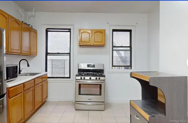 21-28 35 #3G, Astoria, NY 11105