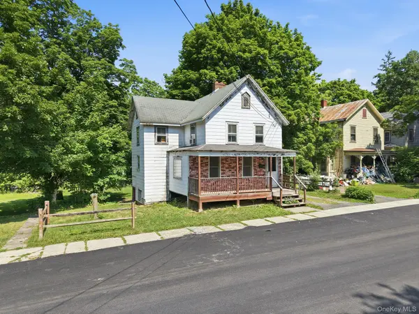 43 Church ST, New Paltz, NY 12561