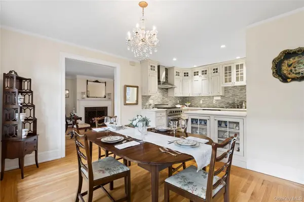20 N Broadway #J245, White Plains, NY 10601