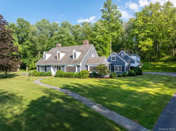 52 Lake RD, Katonah, NY 10536