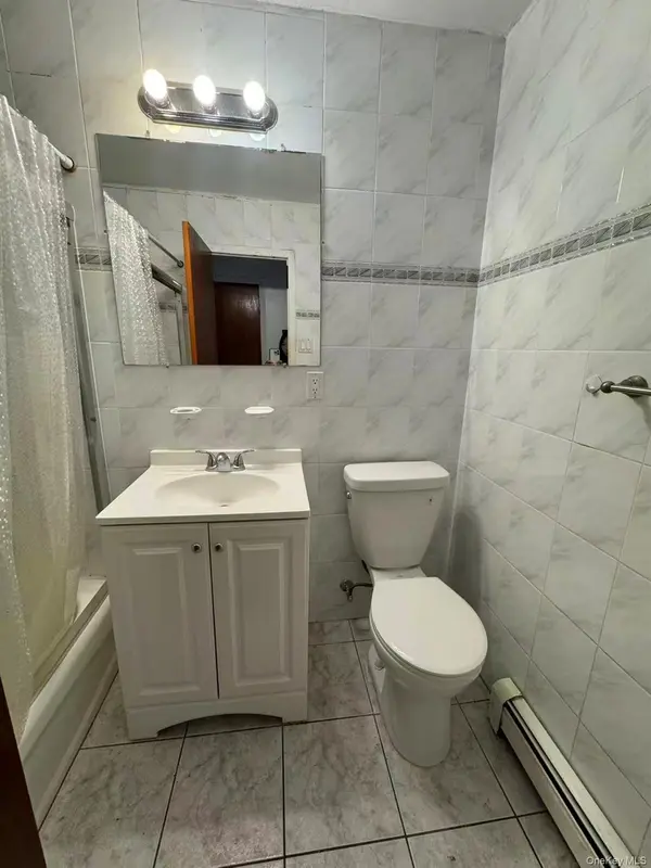 94-18 53rd AVE, Elmhurst, NY 11373
