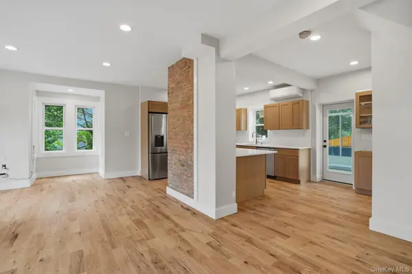 10 Robinson ST, Beacon, NY 12508