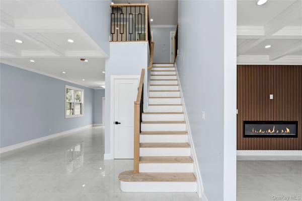 145 Bethpage RD, Hicksville, NY 11801