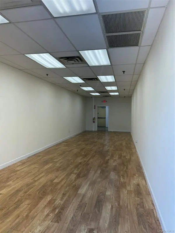 1139-7 Jericho TPKE, Commack, NY 11725