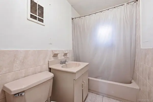 12219 191st ST, Springfield Gardens, NY 11413