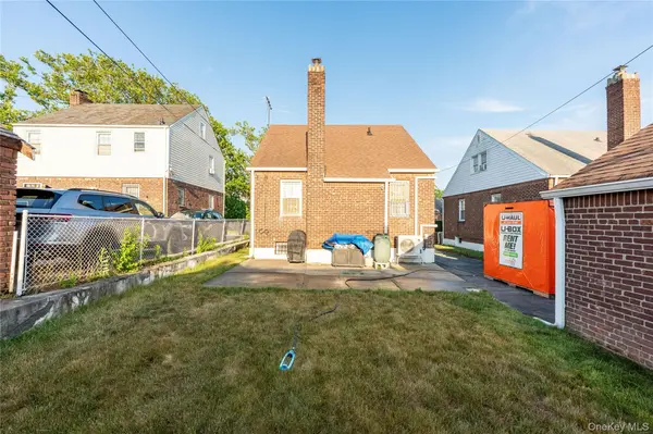 118 48 222ND ST, Cambria Heights, NY 11411