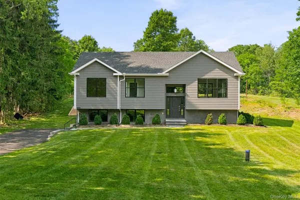 76 Reservoir RD, Marlboro, NY 12542