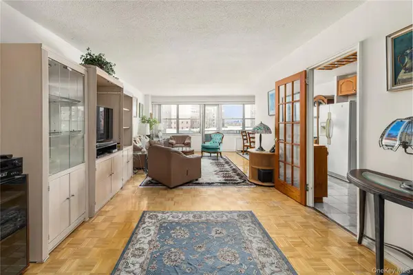 70-31 108th Street #6E, Forest Hills, NY 11375
