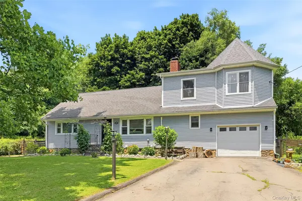 109 Chelsea RD, Wappingers Falls, NY 12590