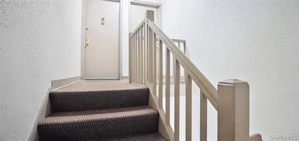 90 Avon CIR #D, Port Chester, NY 10573