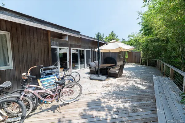 27 Ontario ST, Ocean Bay Park, NY 11770