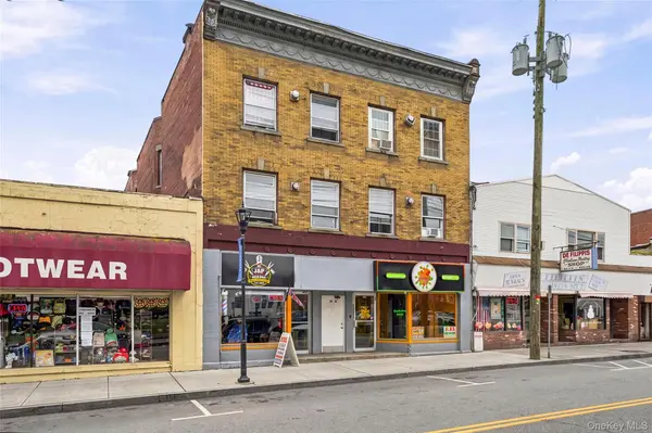 30-32 E Main ST, Middletown, NY 10940