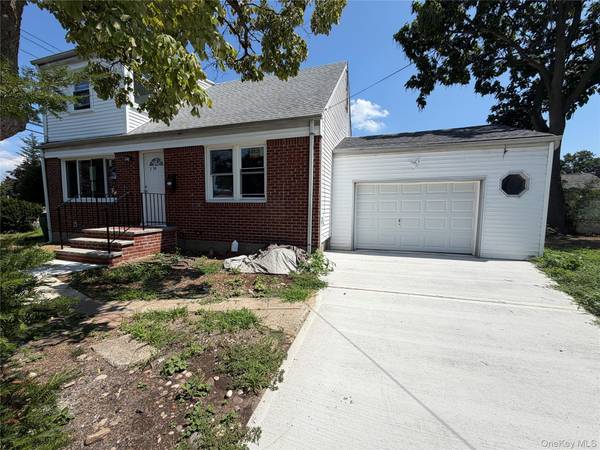 258 Brown AVE, Hempstead, NY 11550