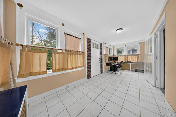 43-23 167th ST, Flushing, NY 11358