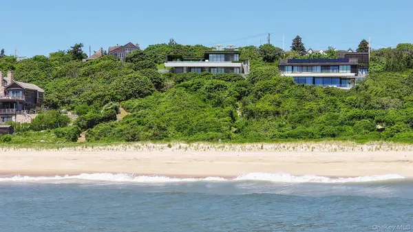 250 Old  Montauk Highway, Montauk, NY 11954