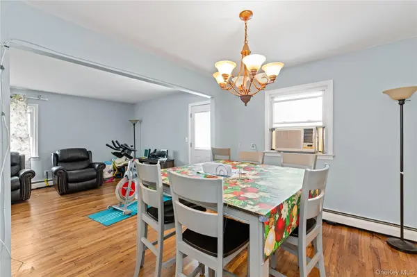 174 S Long Beach RD, Rockville Centre, NY 11570