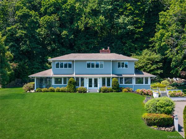 353 E Shore RD, Great Neck, NY 11023