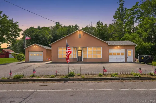 3589 State Route 52, Pine Bush, NY 12566