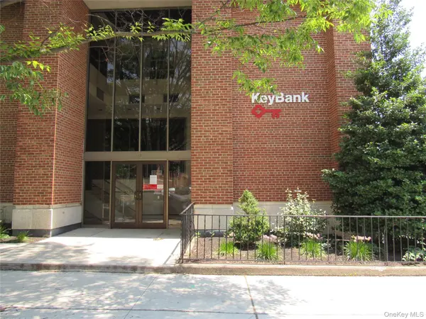 17 S Broadway, Nyack, NY 10960
