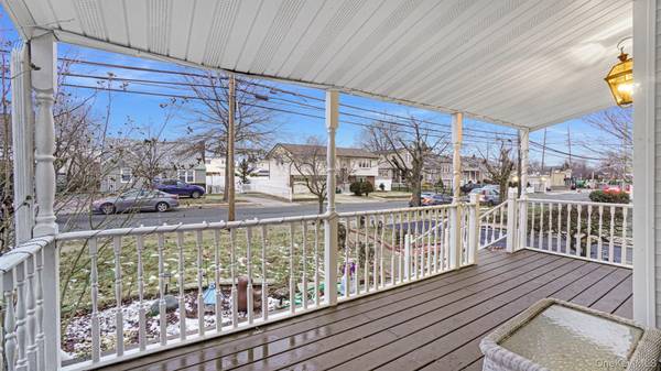 2496 Camp AVE, North Bellmore, NY 11710