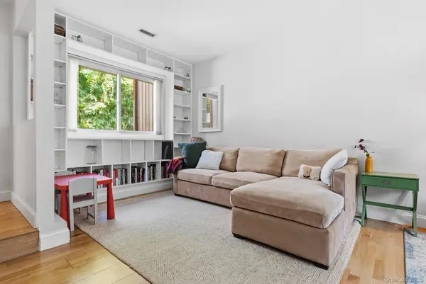 309 N Greeley AVE #5C, Chappaqua, NY 10514