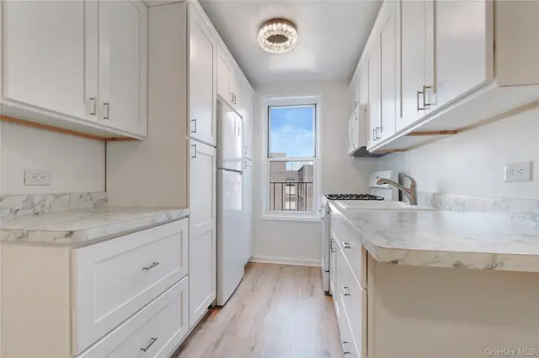 1430 Seagirt BLVD #6H, Far Rockaway, NY 11691