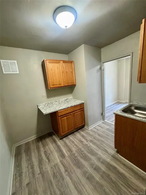 2661 Marion AVE #2D, Bronx, NY 10458