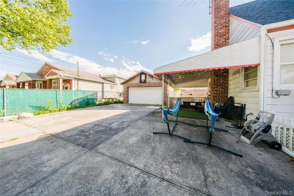 156-18 137th AVE, Jamaica, NY 11434