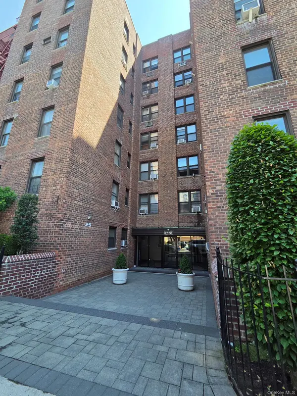 37-51 86th Street #3B, Jackson Heights, NY 11372