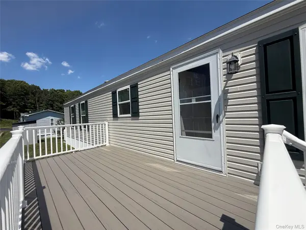 412 4TH AVE, Middletown, NY 10940