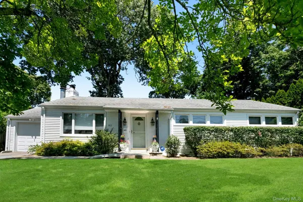 82 Holbrooke RD, White Plains, NY 10605