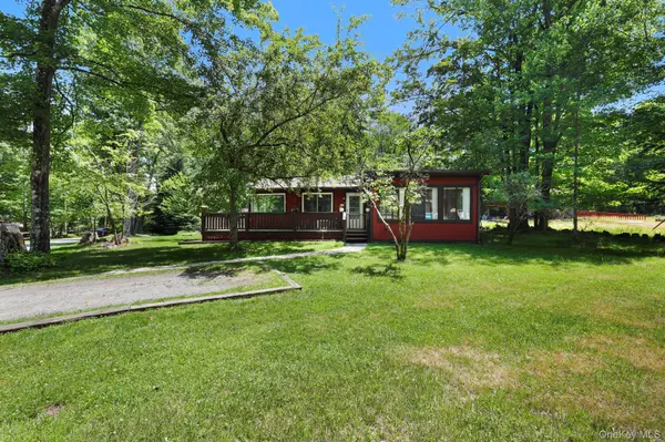 6 Berkshire TRL, Bethel, NY 12720